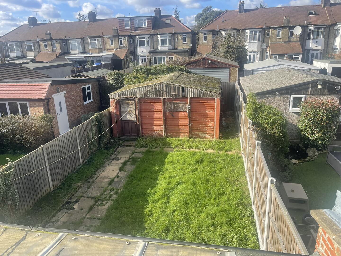 Kendal Avenue, London